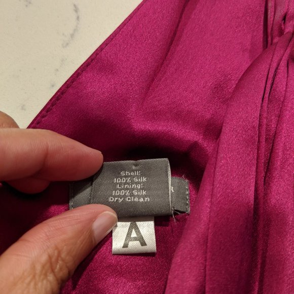 Beautiful two-toned cocktail dress - Picture 5 of 5